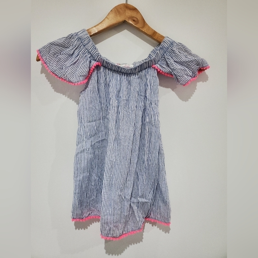 ⚡️3 for 15⚡️off the shoulder flutter sleeve blouse sizeM rayon 100%